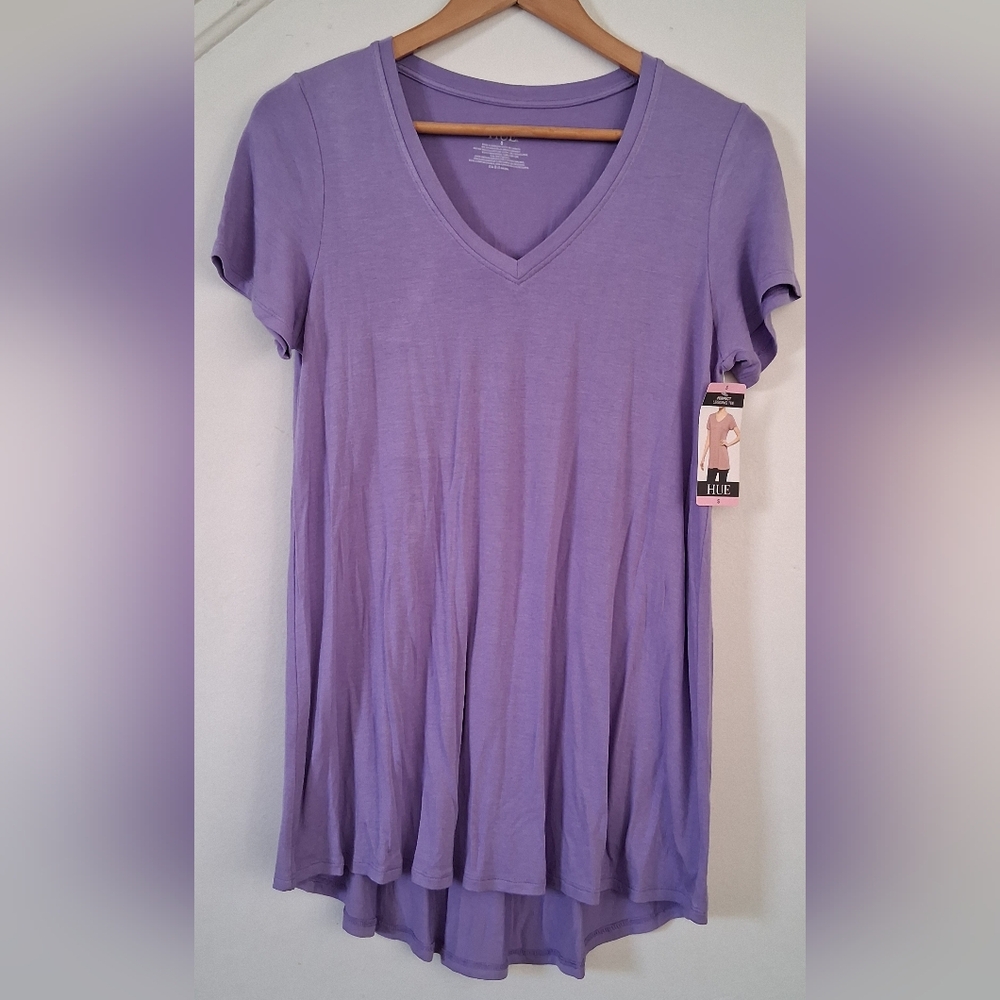 Hue Women's Purple V-Neck Top
